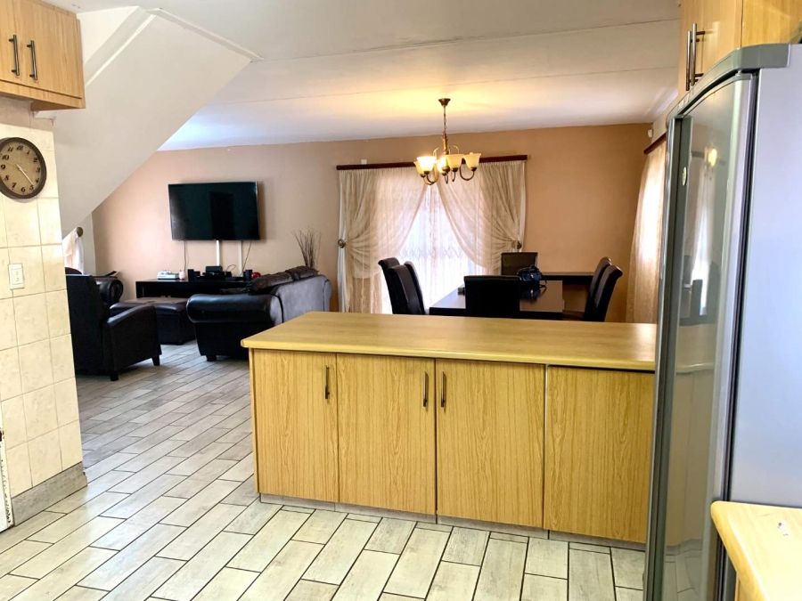 3 Bedroom Property for Sale in Mandela View Free State